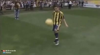 当今足坛最伟大的十大球星,当今足坛速度最快的10个球星