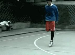 练习腿部爆发和弹跳力的动作,练弹跳力扣篮需要练几个动作