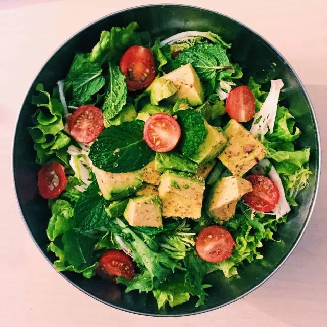 练习瑜伽饮食一日三餐需注意,瑜伽饮食和健身饮食区别