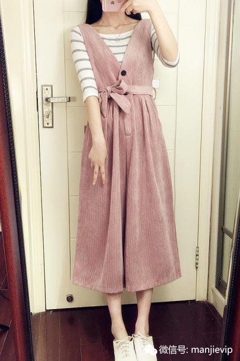 背带裤穿着显年轻活泼 (小个子特别时髦显嫩的背带裤)