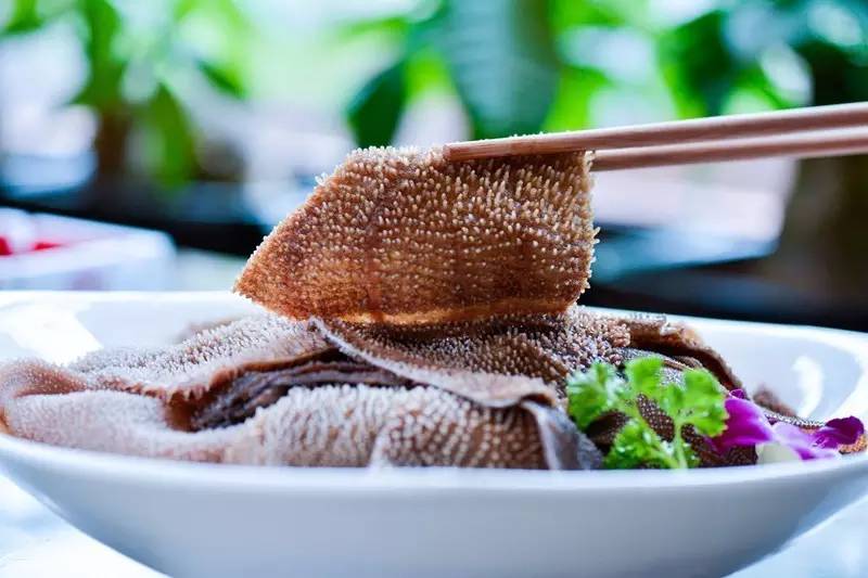 寻味长沙:华神火锅,玻璃房里吃出浪漫来