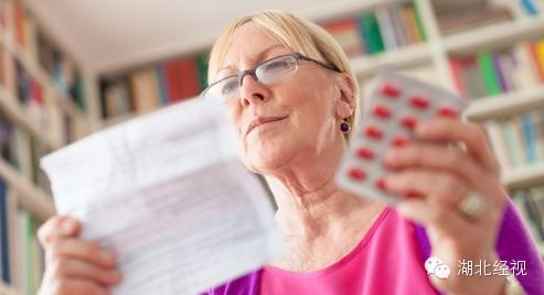 武汉妈妈不看说明书凭习惯喂药,4个月大宝宝竟突然“便血”