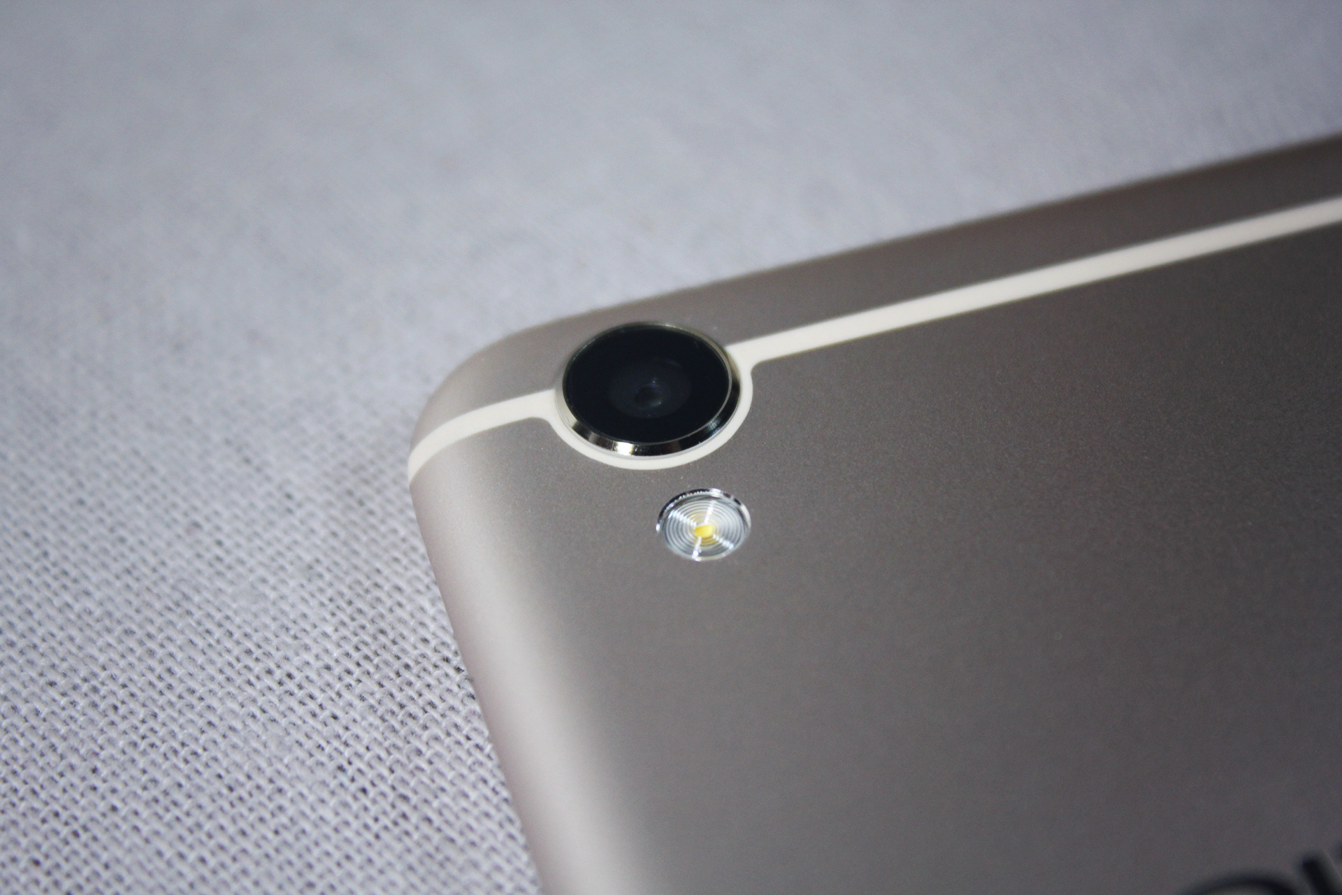 oppor9详细测评,oppor9详细评测