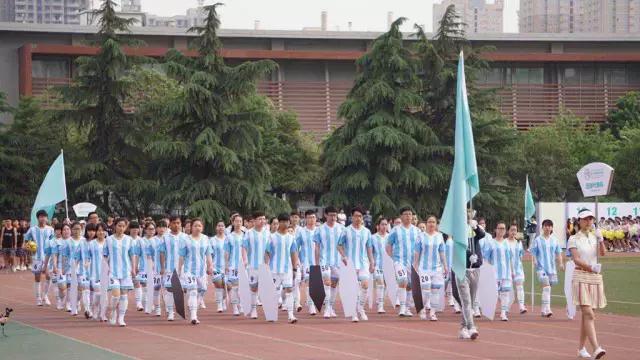 欧亚运动会开幕式啦啦操,大型无人机表演万人齐聚