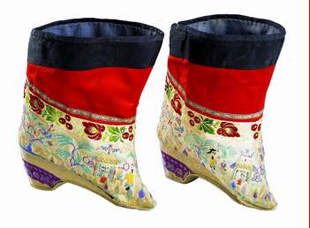 三寸金莲真实性,真实的三寸金莲真的好看吗