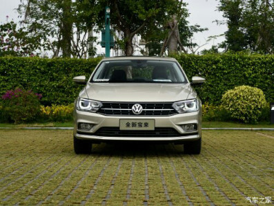 老王买了宝来,老李说老王傻了不买全新宝来,我们来比较下哪款好