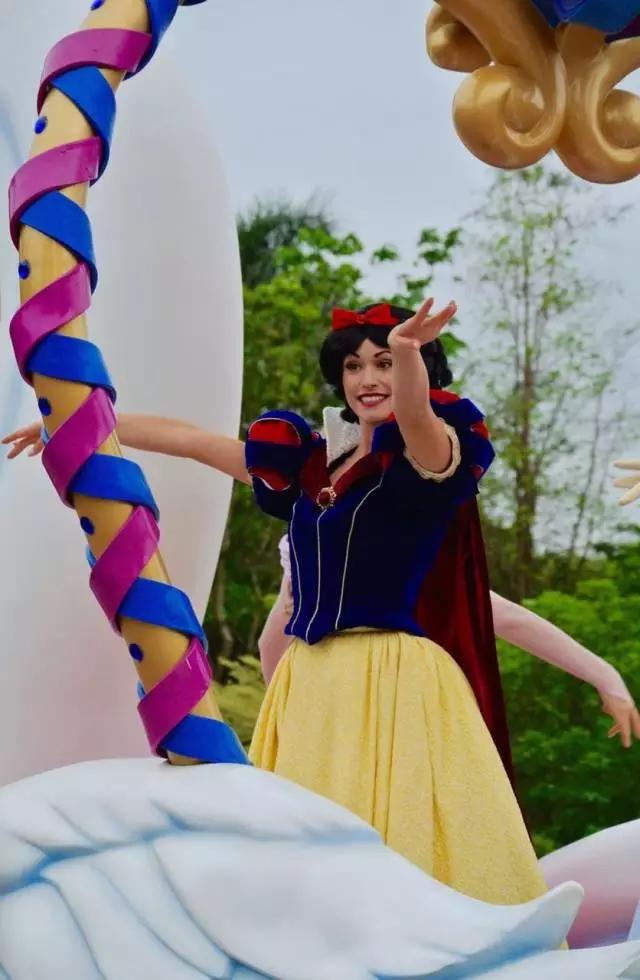 香港迪士尼乐园游玩攻略,香港迪士尼乐园成人游玩攻略