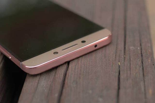 乐2与魅族PRO6的跨级PK，你更看好谁？