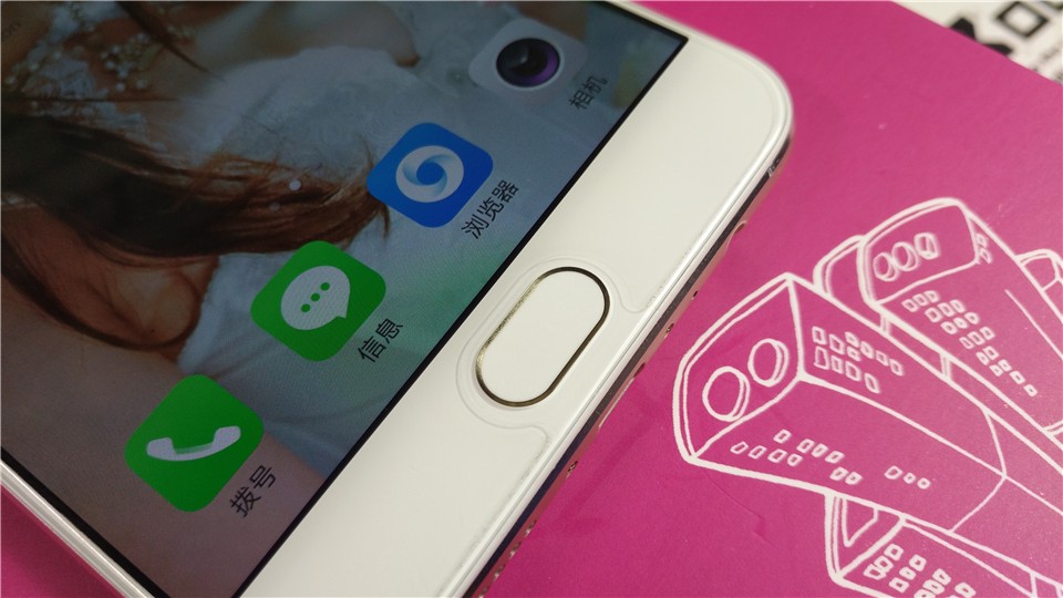 明明可以靠颜值偏偏你要拼实力,明明能靠脸偏偏拼才华