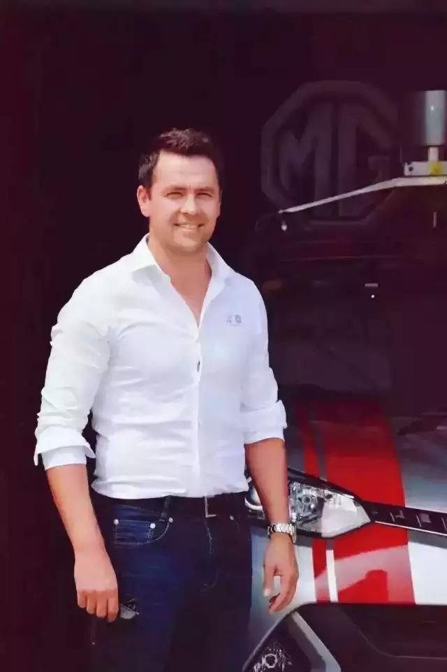 车展吐槽车模,车展车评人为什么越来越少