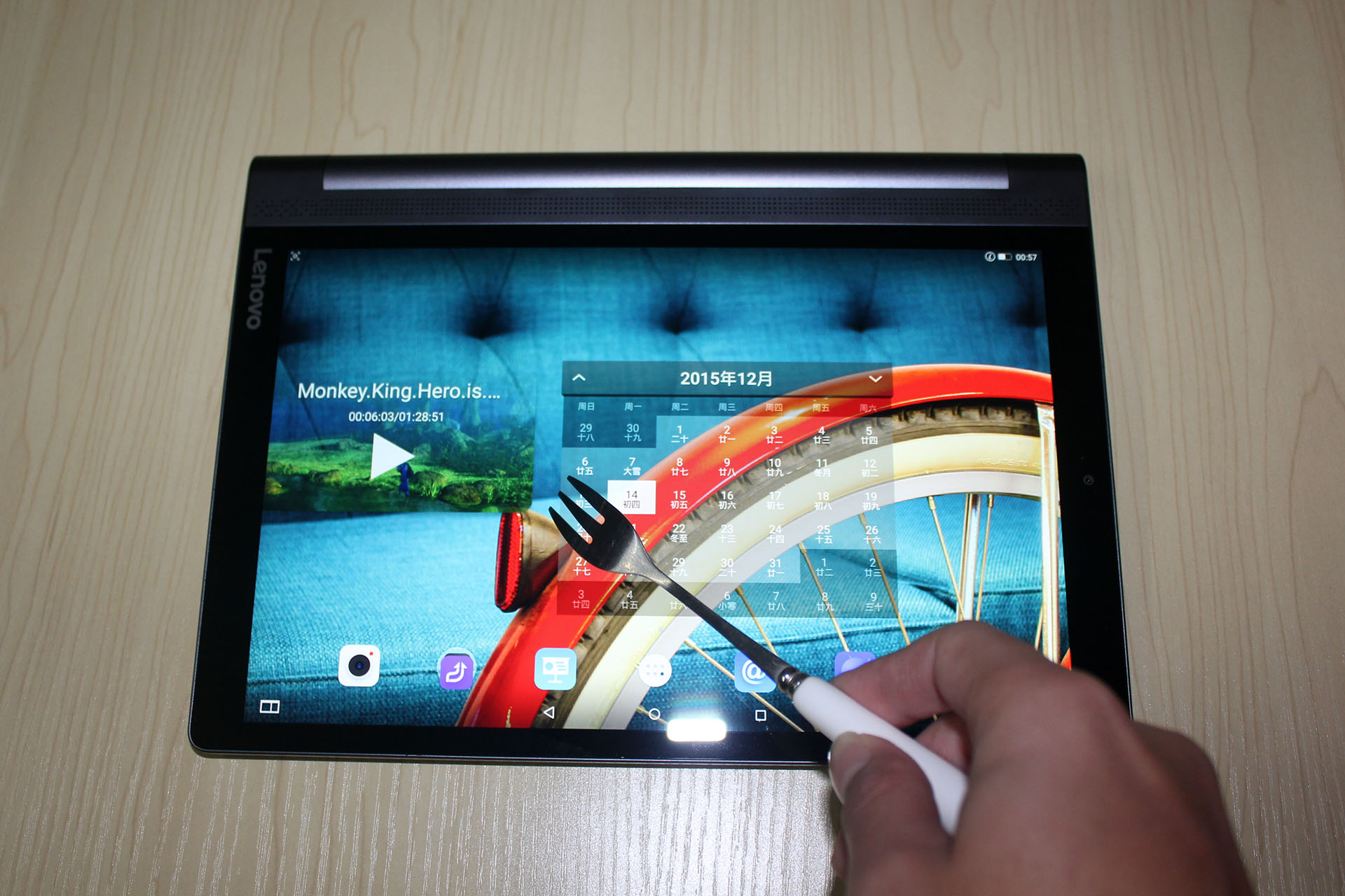 联想yogatab,联想平板yogatab3plus