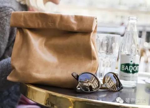 一只崇明土布手包，土就土到底咯