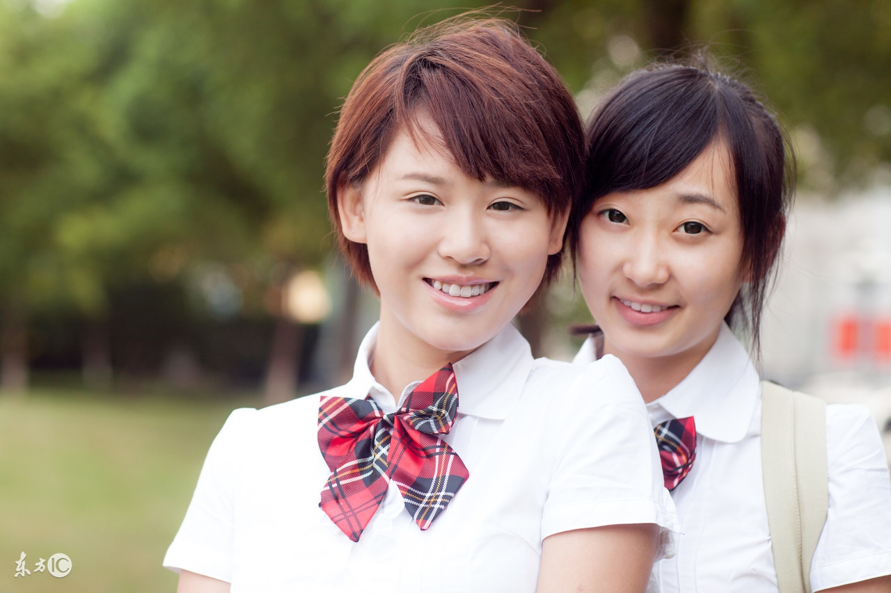 当四年级女儿说喜欢男生怎么办,当女儿说喜欢男生