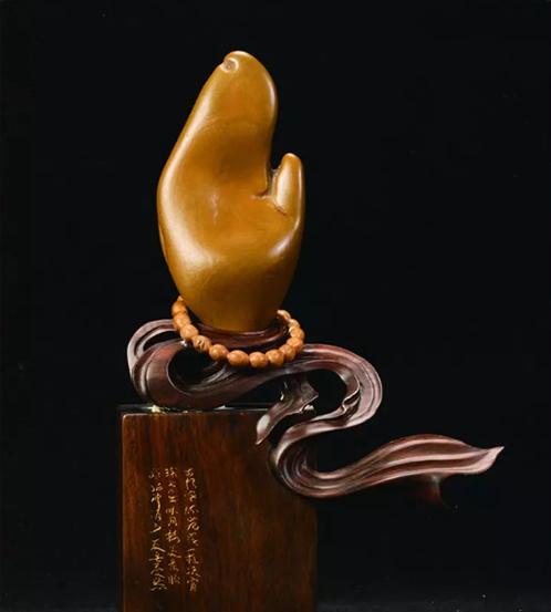 中国十大最美石头,中国十大最漂亮的红色石头