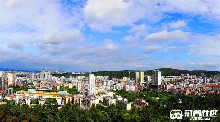 在荆门买房是什么体验,为什么一定要在老家有房子