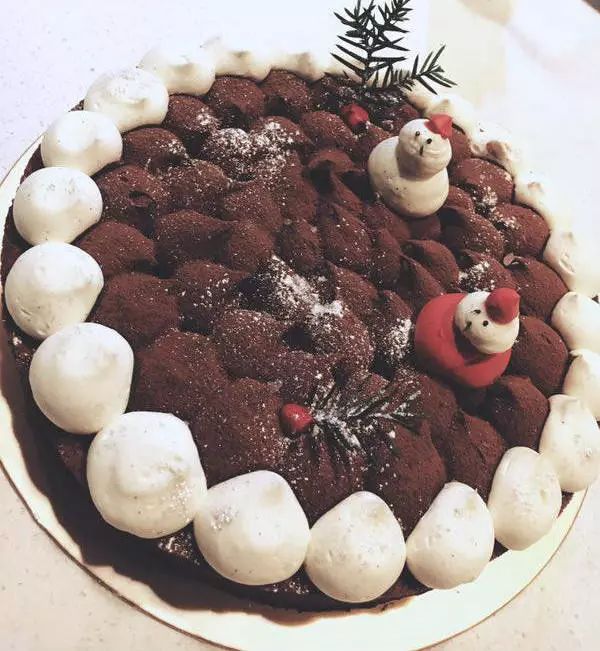 一口咬定修女泡芙法国面包师恋上成都钢琴妹