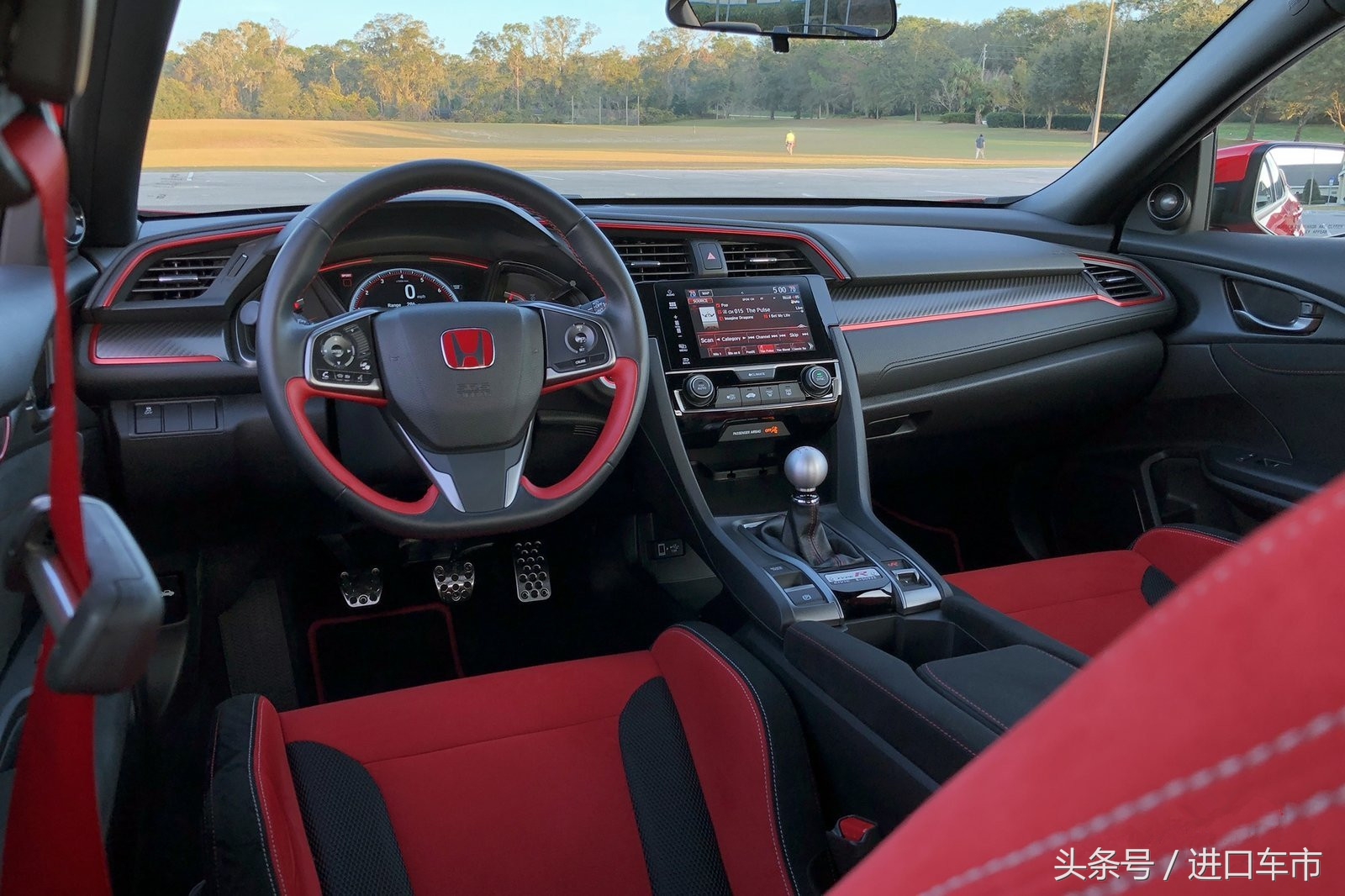 巅峰极速本田思域typer值得培养吗,2023款本田思域type-r有几个马力