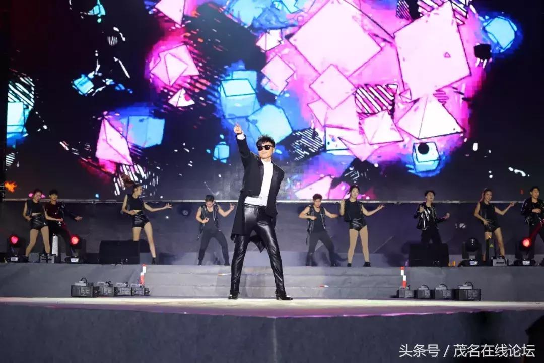 浠婂婕斿嚭鐜板満鍡ㄧ炕鍏ㄥ満,浠婂鍡ㄧ炕鍏ㄥ満鐜板満