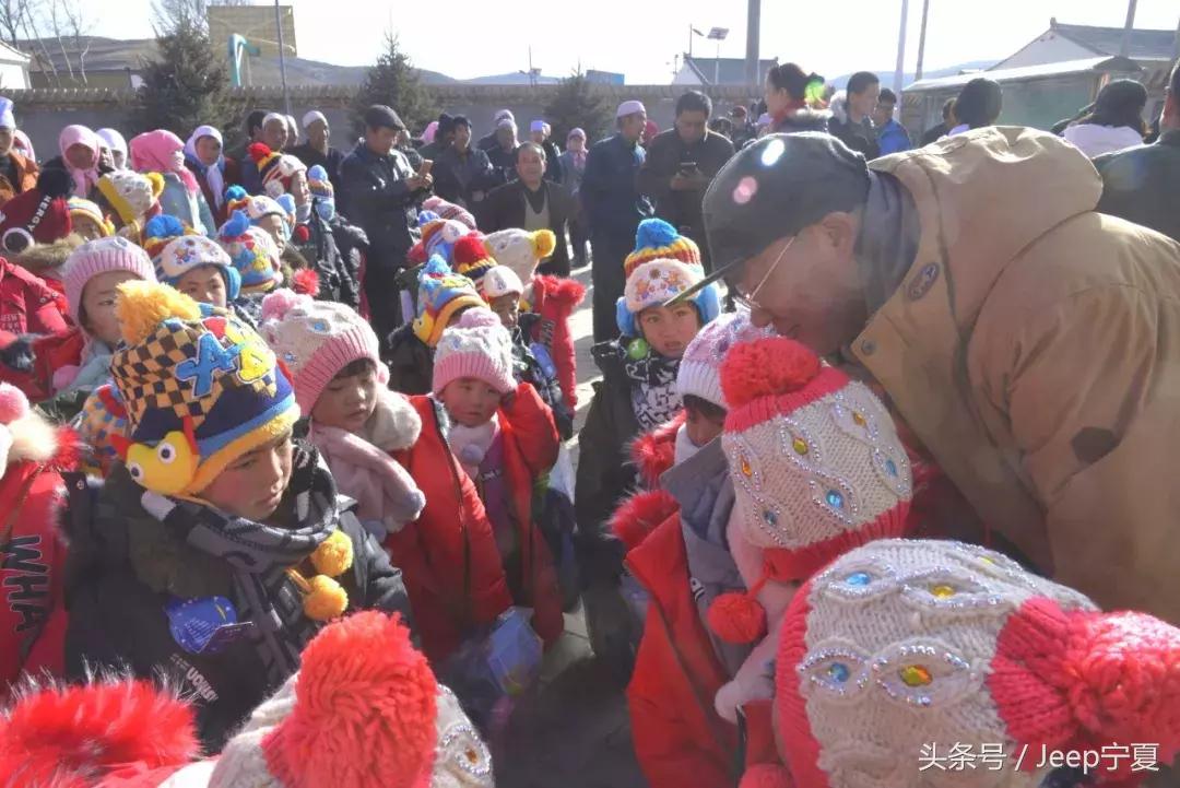 大山里的运动场,深山里的运动会天台