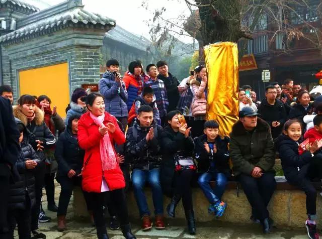 少林小子李连杰几岁,李连杰小时候在少林寺