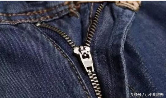 这种裤子不能再给宝宝穿，家里有的赶紧丢掉！