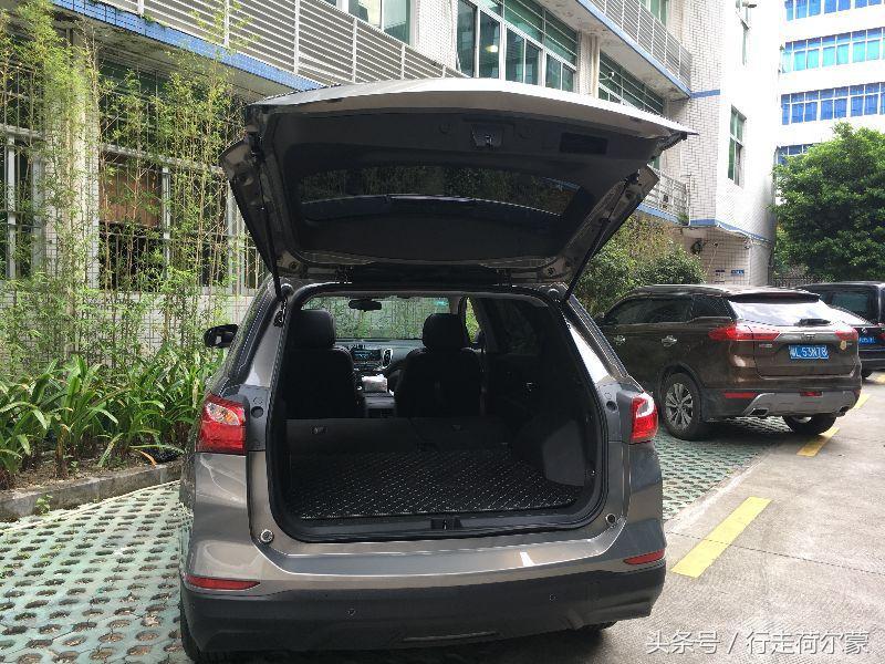 二胎奶爸提雪佛兰探界者,提车后发现个头太矮关不上后备箱
