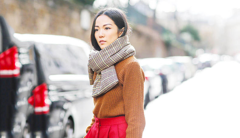 把重灾区格纹围巾搭得更高级