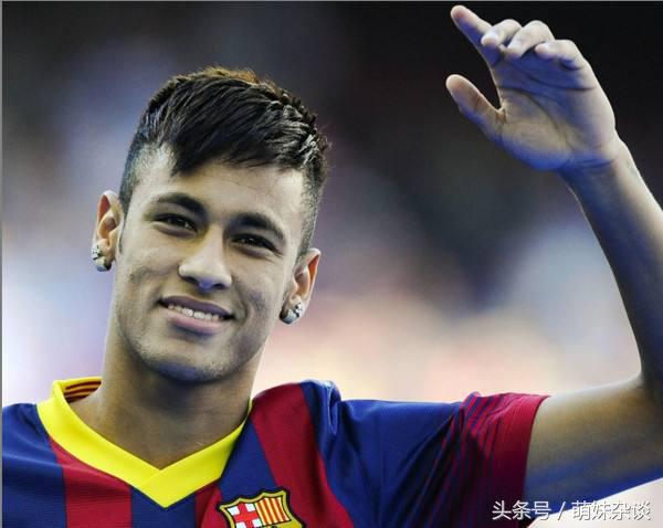 2019年度足坛十大球星3人c罗前三,c罗哪些数据比梅西强