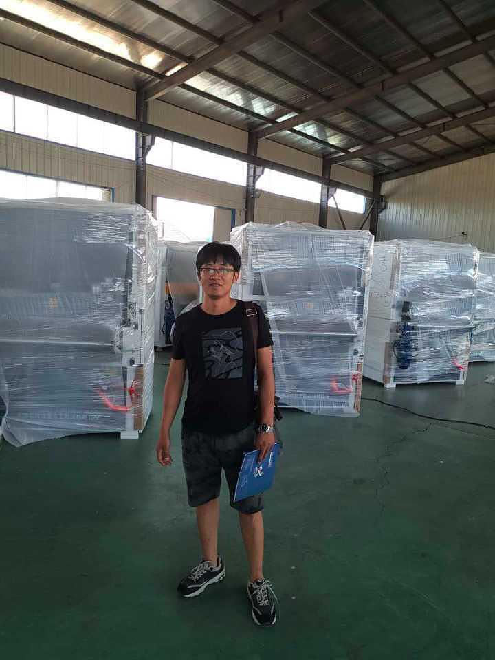 怎么选择实木家具定制工厂,实木家具定制工厂什么都能做