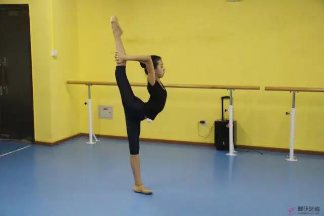 软开度练习常用的训练方法,软开度训练的你们怎么坚持下来的