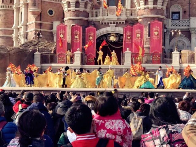 上海迪士尼最省钱旅游攻略,上海迪士尼攻略跨年