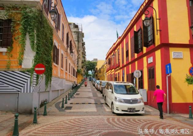 澳门大三巴附近好玩吗,澳门大三巴周围景点推荐