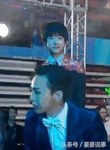 明星见到偶像的反应王一博,易烊千玺胡歌讲话