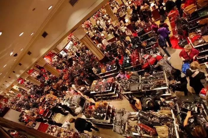 为什么我们喜欢买贵的东西心理学,为什么我们喜欢买买买