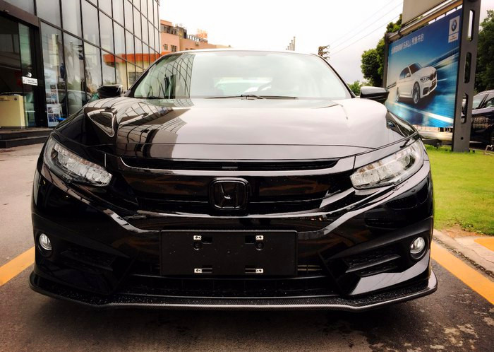 都说开这辆车有一种开跑车的感觉,但是价格却不及跑车的万分之一