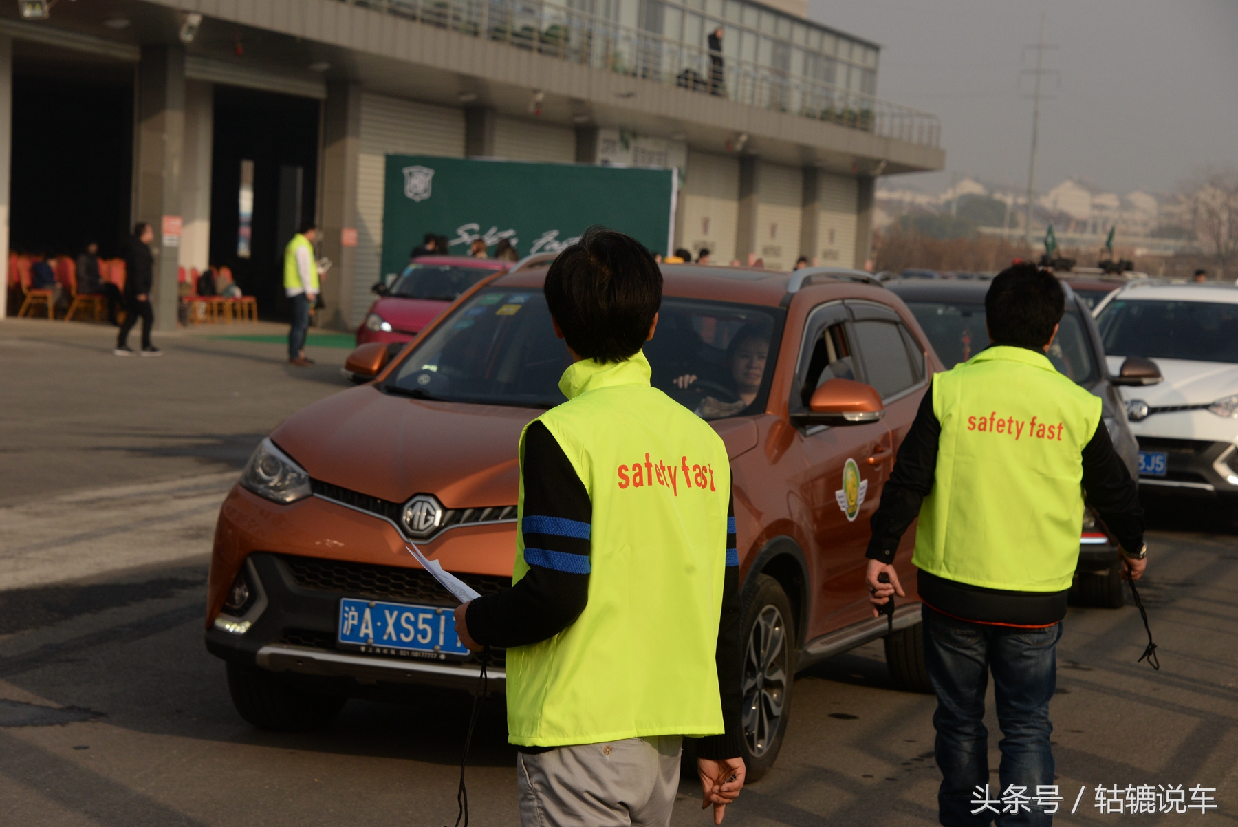 幸福是有家可回,有家可回有人可念