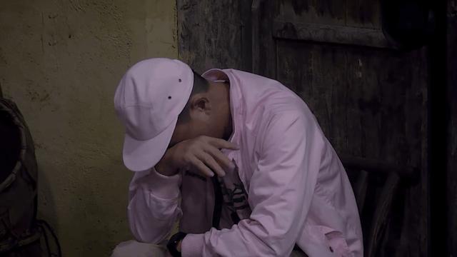 陈小春看了都流泪,这个韩国游戏广告脑洞真特么大!