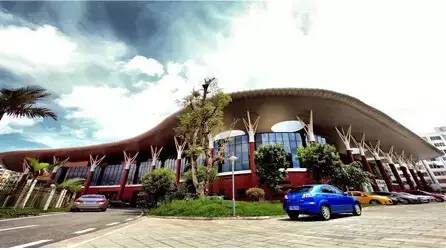 昆明室内游泳馆攻略,昆明世纪金源游泳馆收费多少钱