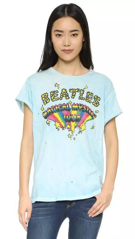 一件纯白的t恤搭配拉风的tee,纯白的t恤搭配拉风的tee叫什么