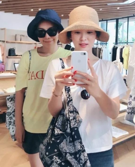 敢晒自己素颜的女孩,敢晒素颜照的女人内心强大吗