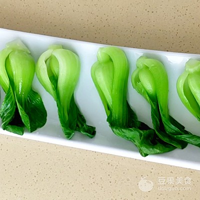 土锅煲仔饭教学,土锅煲仔饭的做法大全