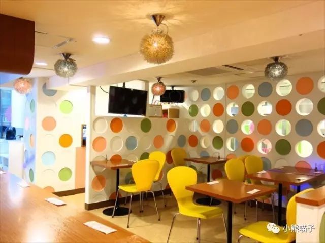 秋叶原女仆咖啡店互动,日本秋叶原女仆咖啡店