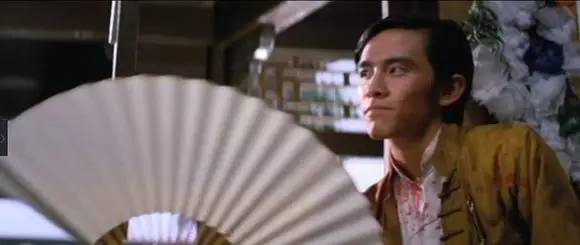 无厘头鼻祖，竟然是某大导演全家齐上阵黑武侠片的这部喜剧