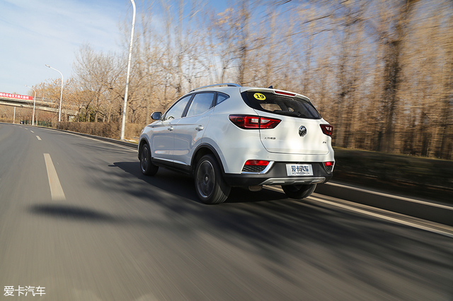 爱卡suv,名爵zs2020款1.5l是三缸还是四缸