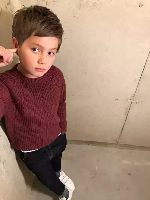 冬季男宝宝整套潮流穿搭,最新春夏韩系男孩穿搭