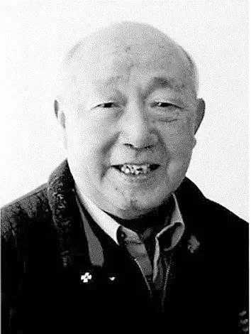 这两位90后的同框,告诉你什么是青春万岁丨2017“感动师大”新闻人物温情揭晓