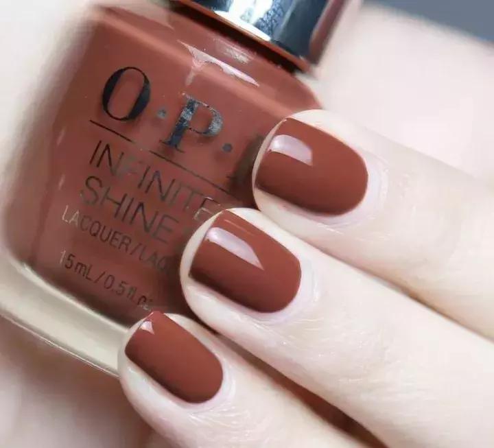 红色挑心系列美甲,明星同款纯色美甲推荐