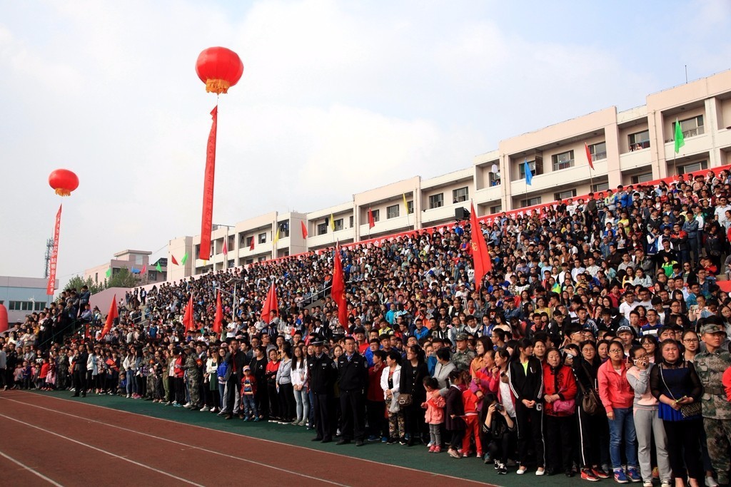 盘点校运会的开幕式,盘点各校运会开幕