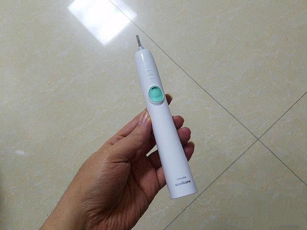 飞利浦电动牙刷hx6511使用方法,飞利浦电动牙刷入门级hx651
