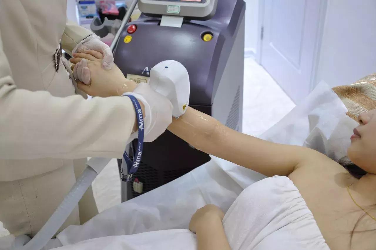 全深圳最“抵”！永久脱毛仅需99元！限时限量抢马上捉紧机会~